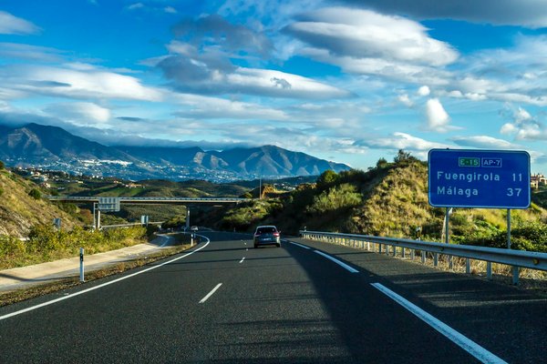 Découvrez la Yamaha MT-07 : La moto économique idéale pour les jeunes passionnés